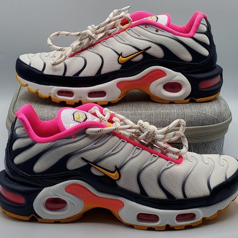 Nike Air Max Plus Premium White Womens Size 6.5